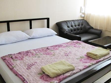 Lee House Inn Μπανγκόκ Εξωτερικό φωτογραφία